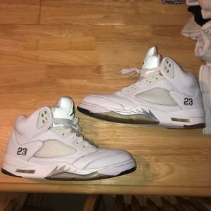 Jordan 5 Metallic